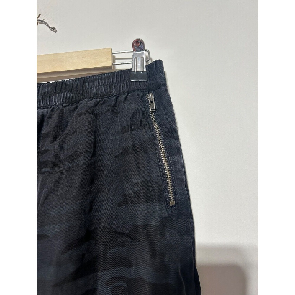 Soft Surroundings Women Size S Black Rila Weekend Camo Ankle Pants 2AV73 - Picture 3 of 8